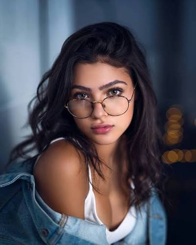Eyeglasses for prescription with stylish lightweight frame